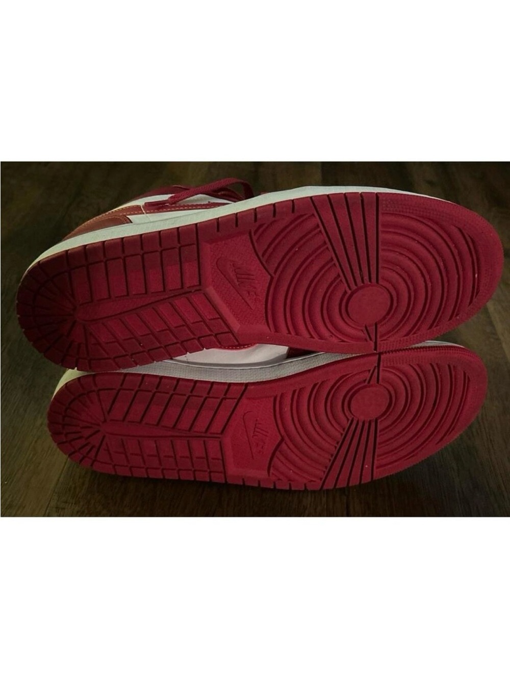 Jordan Low Top Sneakers in White and Red - Picture 8 of 10
